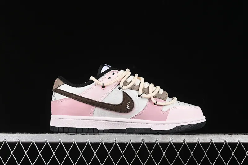 All categories Nk SB Dunk series Nk SB Dunk Low low-top sneakers Nk Dunk Low Panda Prank Special project heart-warming email Heart Rose Special gift box Low-top casual sneakers CW1590-100